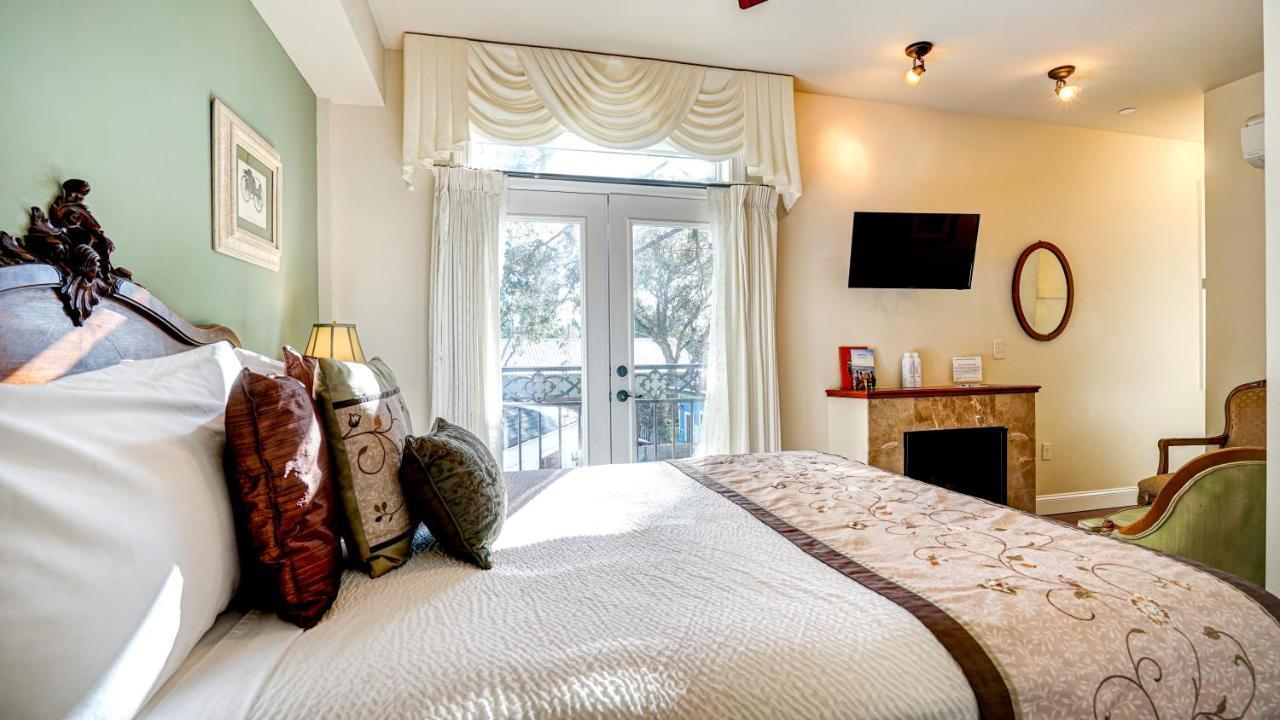 The River Belle Inn Healdsburg Eksteriør billede